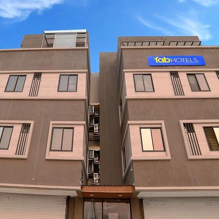 Fabhotel Dev'S Inn Indore Dış mekan fotoğraf